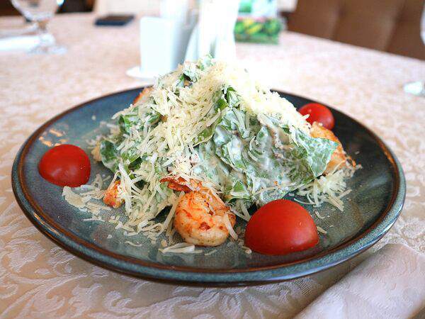 Вечная пятница - Салат Цезарь с креветками