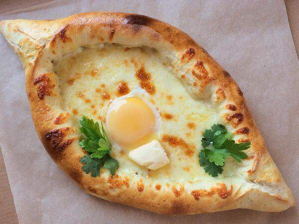 Кусочек италии - Хачапури по-аджарски