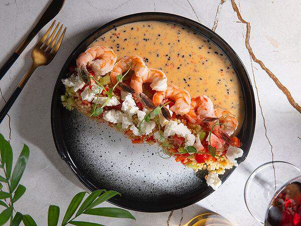 Джентльмены удачи - Салат с булгуром, креветками и Адыгейским сыром