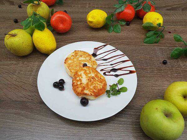 Ланч-кафе Baza Plaza - Сырники Нежные Творожные со сметаной