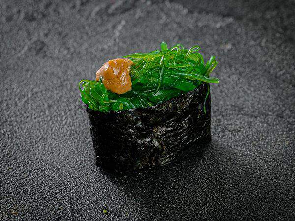 Jimoto - Суши Чука сарада