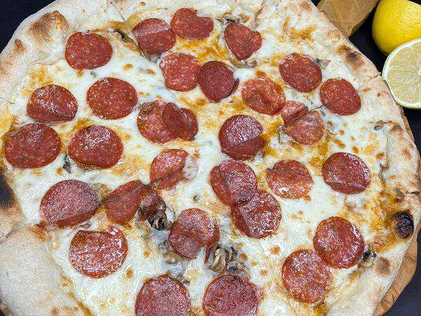 La villa - Пицца салями