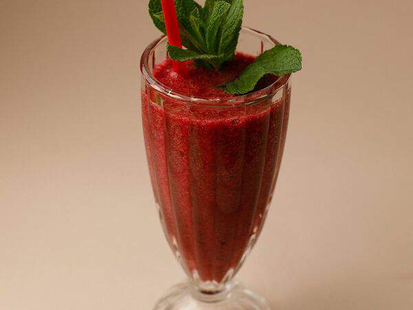 Mon Baton Green - Смузи Ягодный с годжи