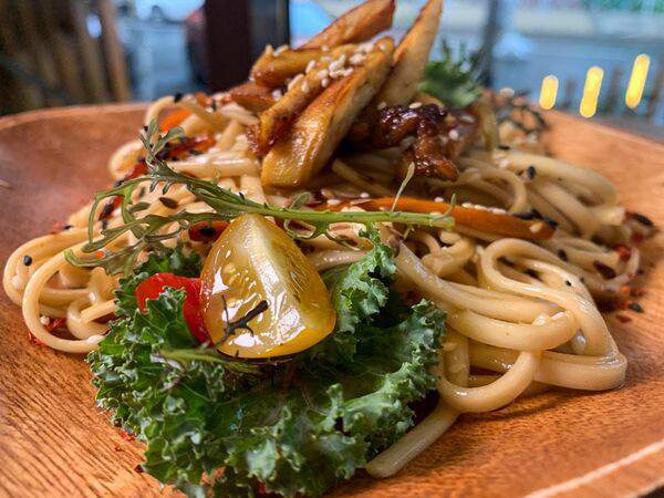 Latte Bar - Удон с курицей