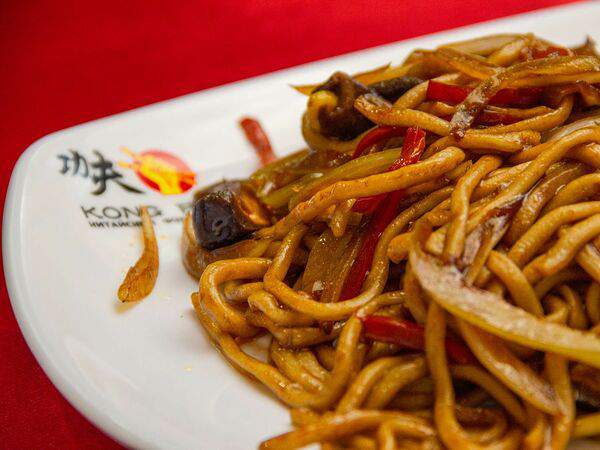 Kong Fu - Жареная лапша с креветками