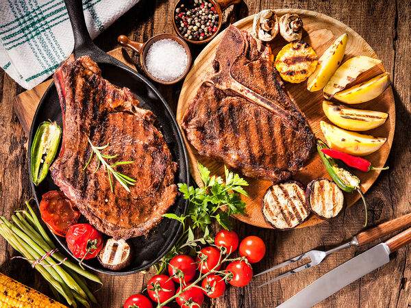 Ресторан Bizon Grill Café в Новой Риге