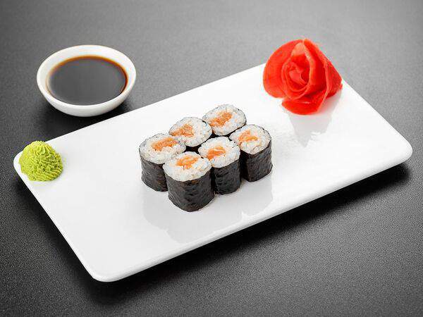 Якинори - Ролл с копченым лососем