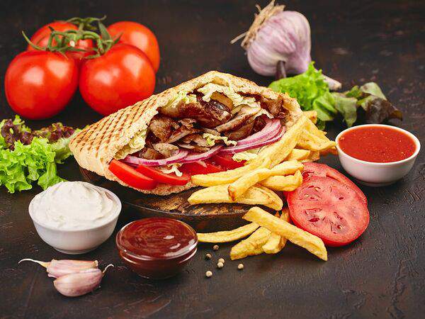 Шаурма ВЛАВАШЕ - Говядина в лепешке с картофелем фри