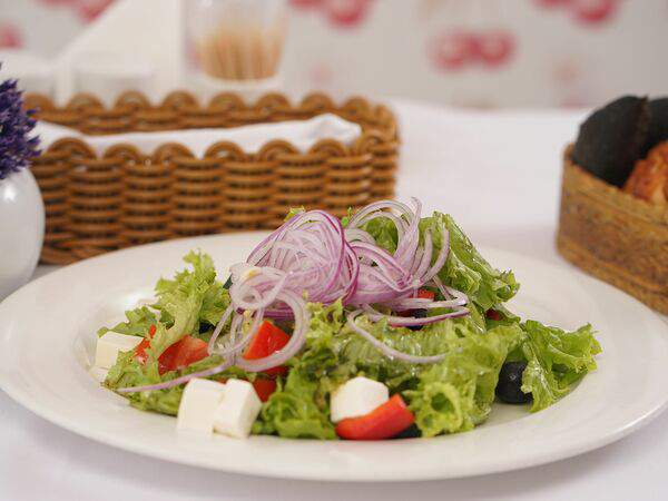 Кафе Маруся - Салат Большой Греческий