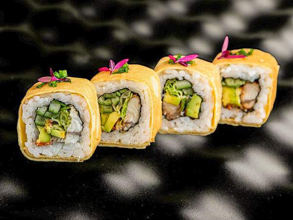 Mio - Ролл с угрем Сан Шайн