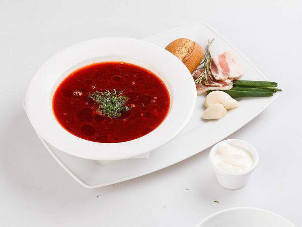 Резиденция королей - Борщ с салом, французской булочкой