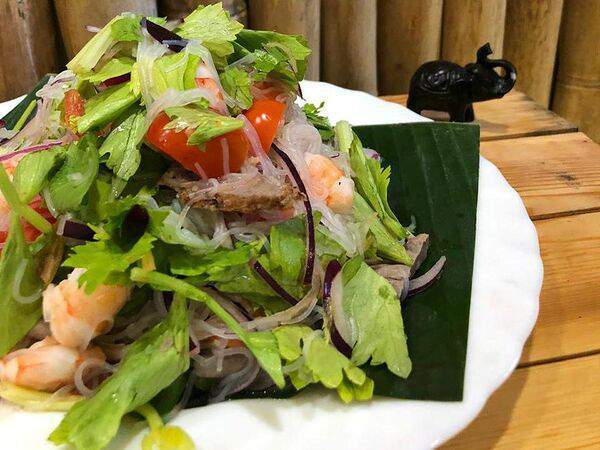 Chang noi - Салат Ям Вун Сен