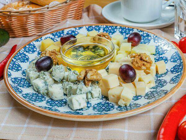 Bazar - Ассорти из сыров