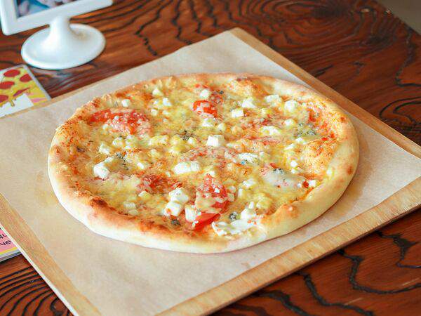 Кофебулка - Пицца крафтовая Пять сыров