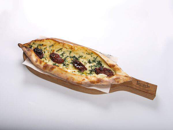 Ресторан Тамада - Пиде с сыром