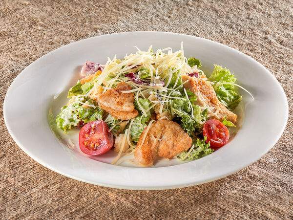 Самовар - Салат Цезарь с куриным филе