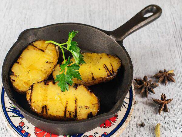 Чайхона - Картофель, запеченный с чесночным маслом