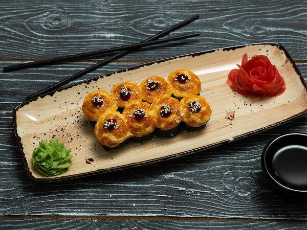 The Rolling Rolls - Ролл Мидии хот