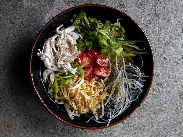 Сабай - Холодный суп Кукси