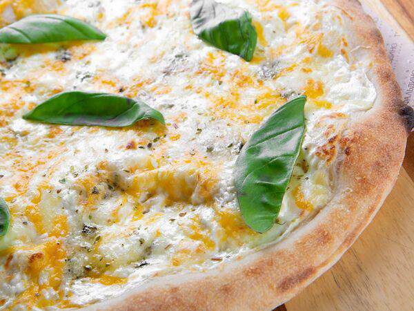 Труффальдино - Пицца Четыре сыра