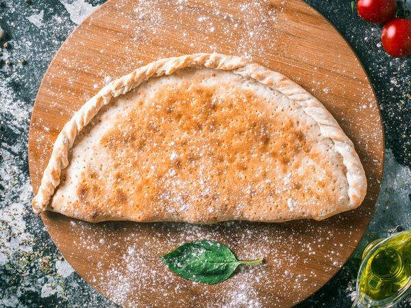 PizzaBeerClub - Пицца Кальцоне Цыпленок-бекон