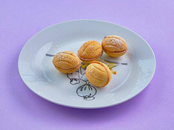 Двор Помидор - Орешки с вареной сгущенкой