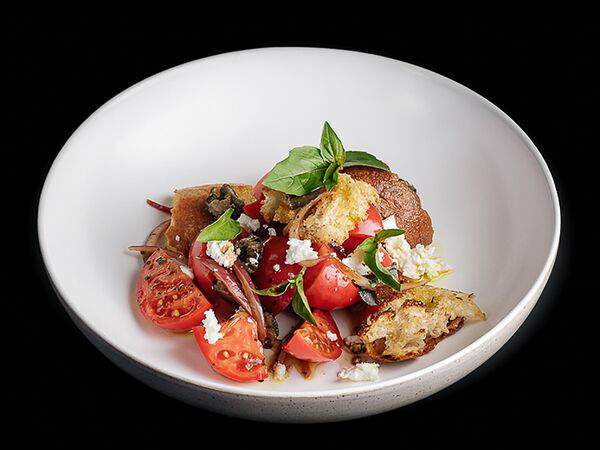 Мона - Панцанелла с домашней рикоттой