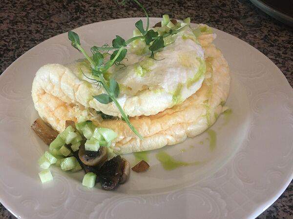 Rose Cafe - Белковый омлет с моцареллой и шпинатом