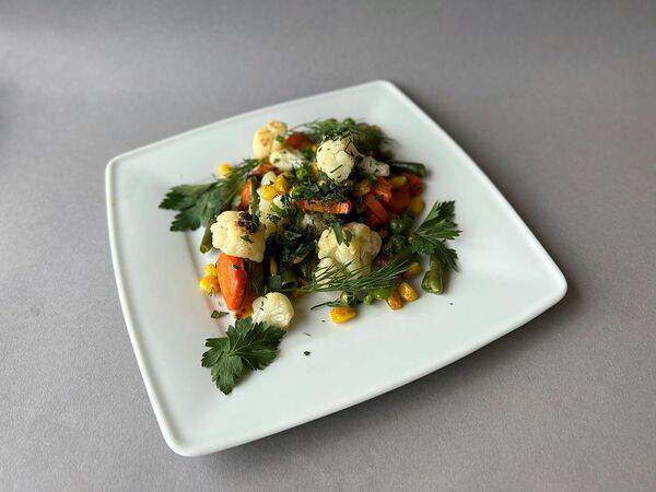 Travelers coffee - Цветная капуста с овощами