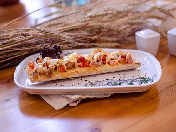 Кафе-пекарня Бенье - Горячий тартин с курицей