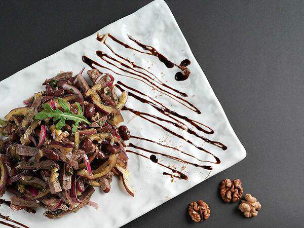 Pirosmani - Салат Тбилиси