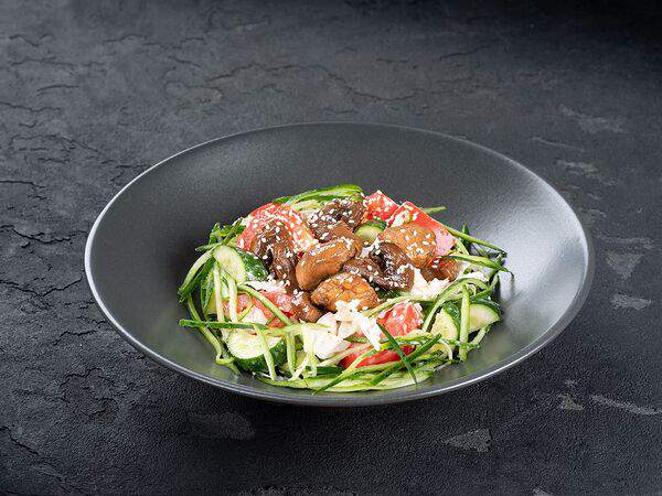 Домино - Тайский горячий салат