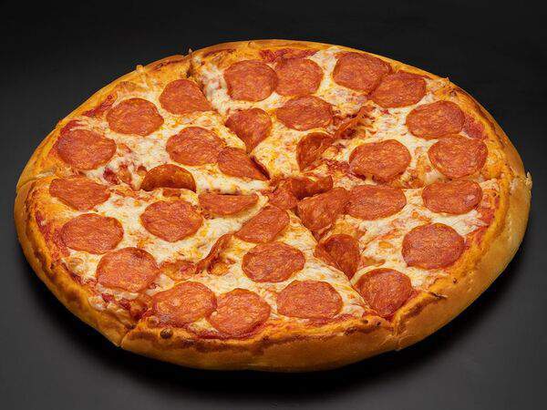 BBQ & Burgers - Пицца пепперони