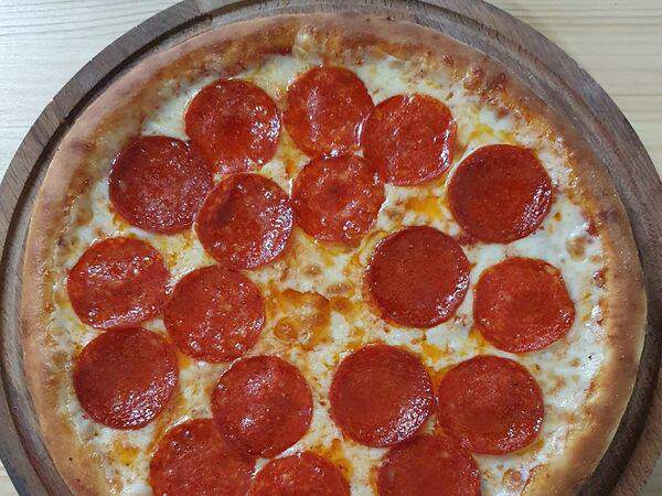 Crust Pie Pizza - Пепперони