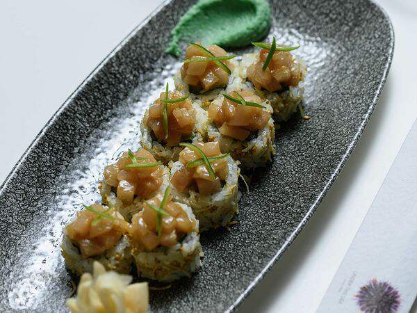 Under the sea - Хамачи ролл