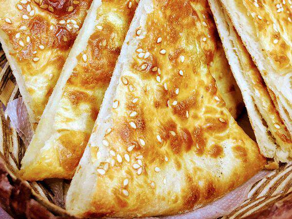 The Room - Лепешка с кунжутом