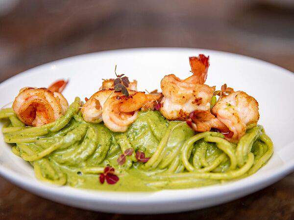 Sapori Di Italia - Спагетти с песто и креветками