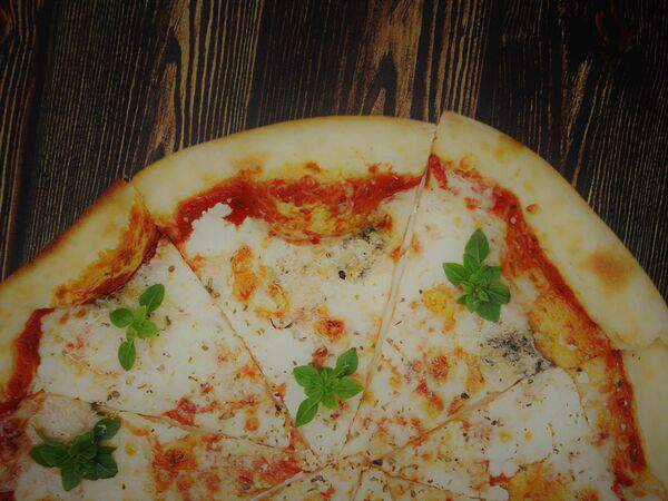 Territory Piatto - Пицца Четыре сыра