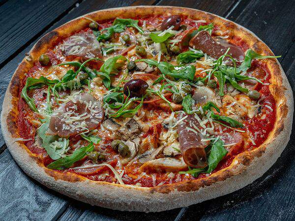 12 - Пицца Капричоза