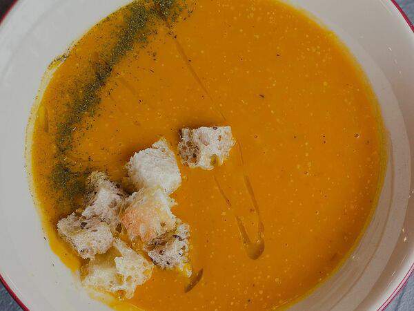 Ресторан 101 - Тыквенный крем-суп