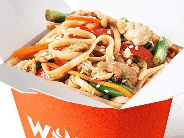 Pad Thai - Курица в соусе терияки с лапшой удон