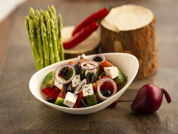 Чибо Сано - Салат Греческий