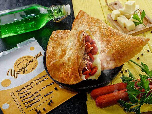 ЧебурекМи - С охотничьими колбасками