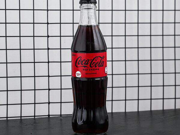 Tiger food - Coca-Cola Classic