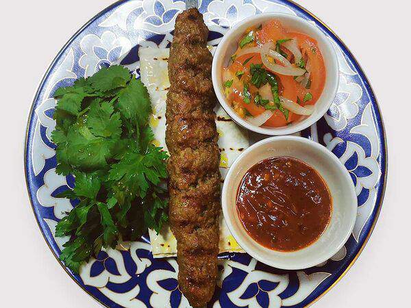 Самое популярное кафе - Люля-кебаб из баранины и говядины