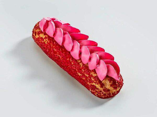 Carrie - Эклер Клубничный