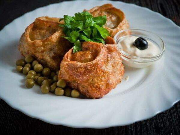 Шашлычный двор - Хошан - жаренные манты баранина