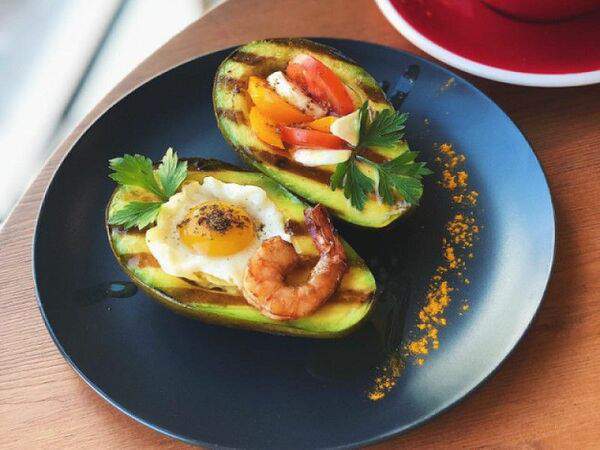 Кофейня Зеленая Улица - Авокадо гриль с креветкой