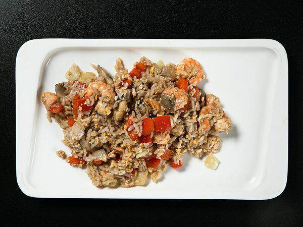 Fabrika - Рис теппаньяки с морепродуктами