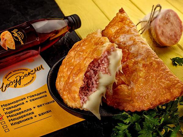 ЧебурекМи - Чебурек с ветчиной и сыром